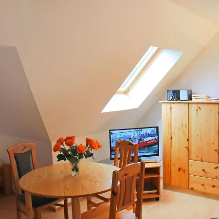 شقة Gollwitzer Park - Insel Poel-5 By Interhome